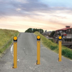 スチール製デリネーター付ピラー