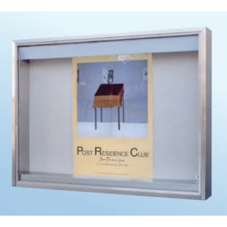 INFOSガラス戸降下式掲示板（屋外）