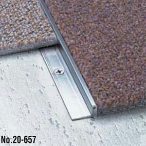 ステンレスフロアージョイナー　穴有　ステンレス製（SUS304 18.8cr）